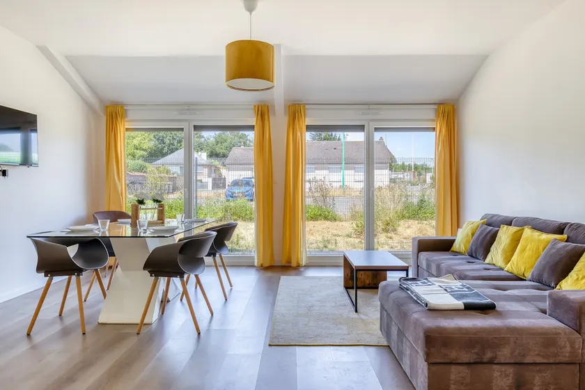 The Apartment – Cozy 2chb Garden - Image 1