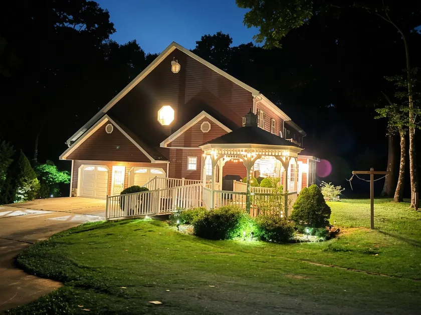 Secluded 5BR Mountain Escape | Hot Tub | Sleeps 14 - Image 1