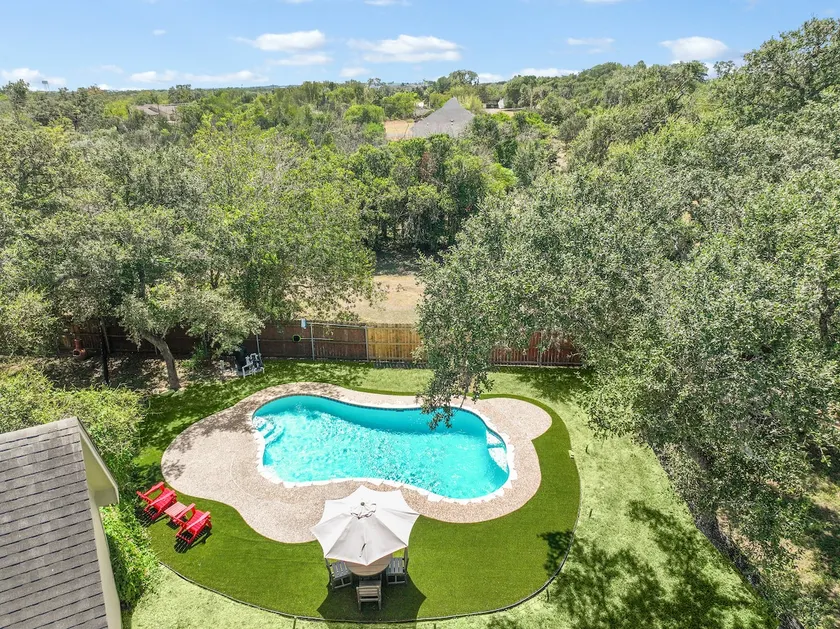 Stylish Kyle Home with Pool & Porch - Image 1