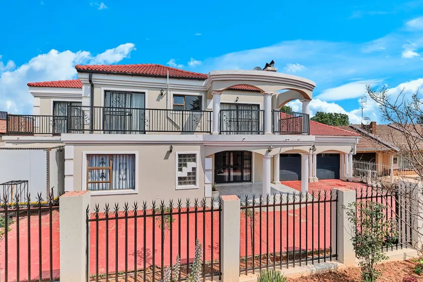 Horison Haven Pool+Parking+Boma+Wifi - Image 1