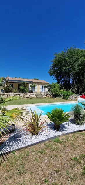 Air-conditionned VILLA (sleeps 12) PRIVATE POOL w/roller shutter. Calm/Intimacy - Image 1