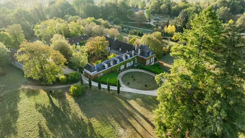 Estate 1702 · 63 acres & Pool · 30 min Lascaux - Image 1