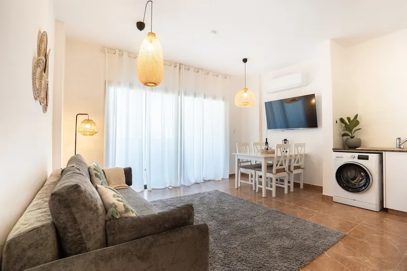 Casa Liva Holiday Apartment, Pool & Central Paphos Location - Image 1