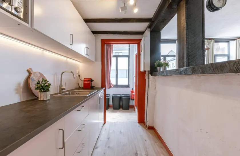 Sweet home - Image 1
