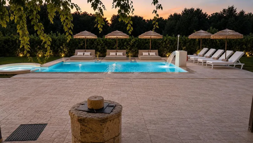 Vanesa Villa Retreat, 3BR with Lush Outdoor Oasis by Villa Mana Gers - Image 1