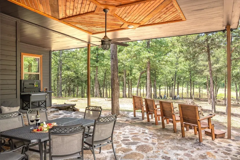 Sleeps 11 Comfortably | Group Retreat | Hot Tub - Image 1