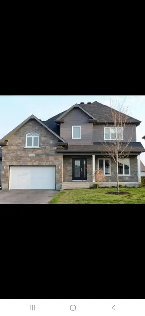 Beautiful Single home in Rockland, ON, Canada - Image 1