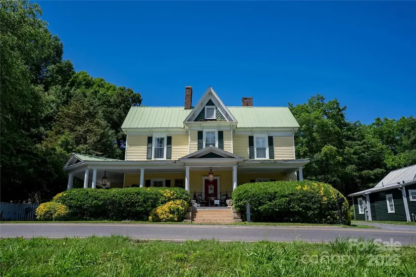 Historic Home in Downtown Mocksville - Image 1