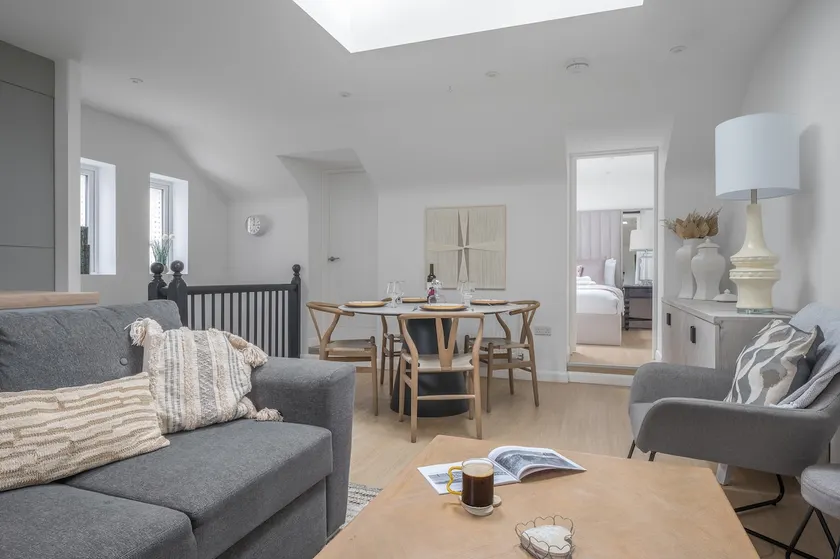 Stylish Loft | Central Grange | Sleeps 4 | WiFi - Image 1