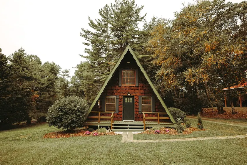 Retro A-Frame Minutes from I-77 - Image 1