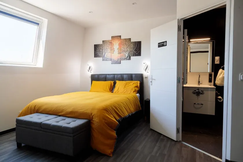 Cozy and modern studio - E21 - Image 1