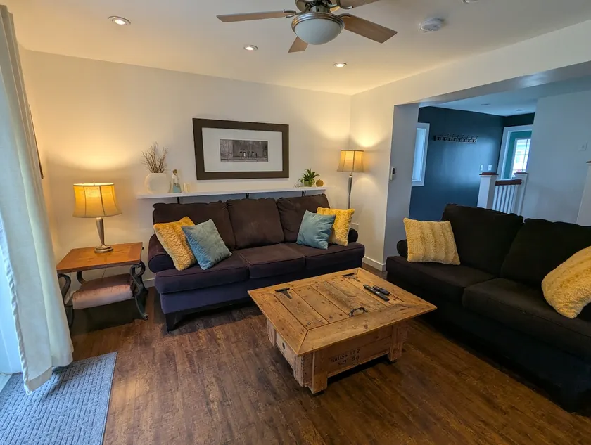 Beautiful cozy stay on Mount Royal - Image 1