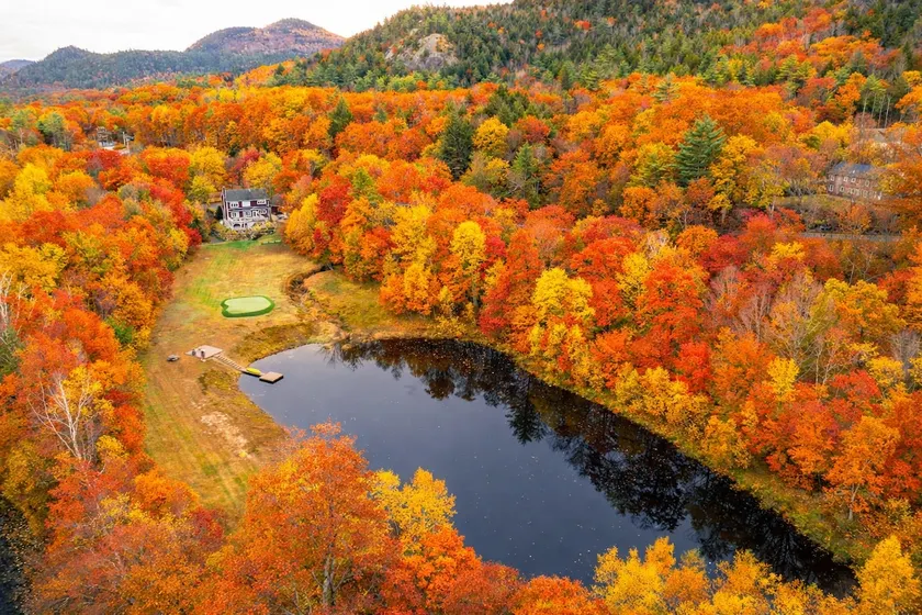 Woodstock Waters Estate ~Golf~River & Pond~HotTub - Image 1