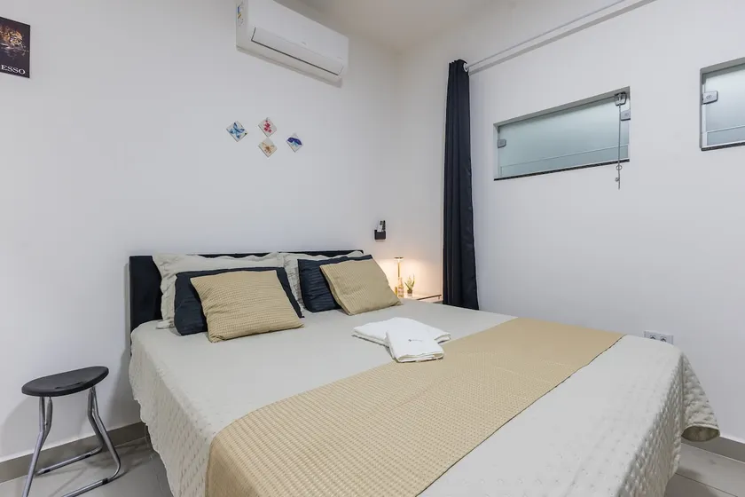 Private Suite 13min GRU Airport Connection Rest - Image 1