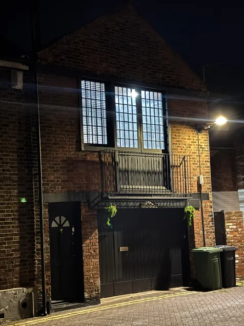 The workshop - Image 1