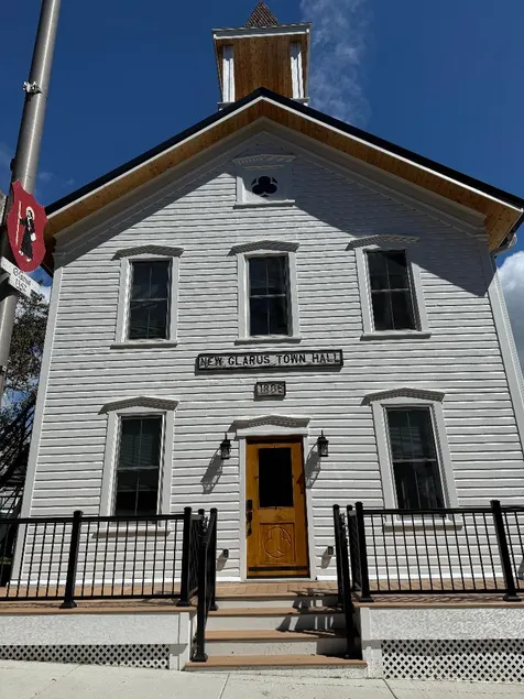 Townhall House - Image 1