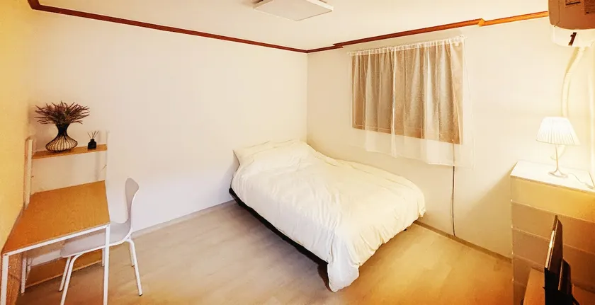 Lavender House - Image 1