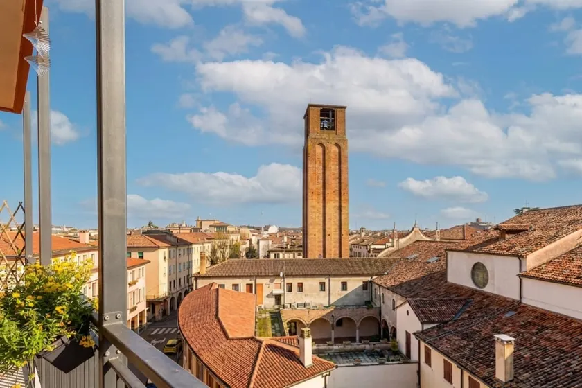 Design & Views • Treviso City Centre - Image 1