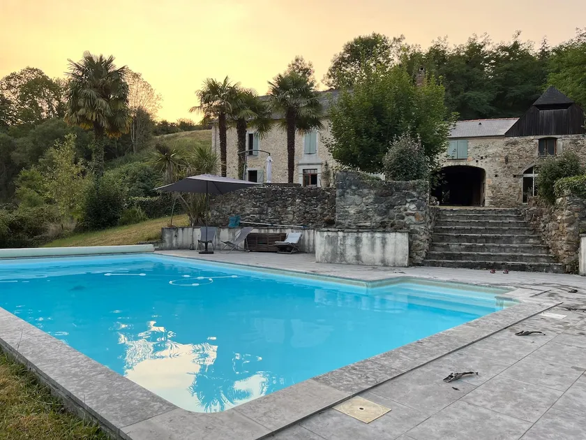 Casa Hourquet: nature, pool, facing the Pyrenees - Image 1