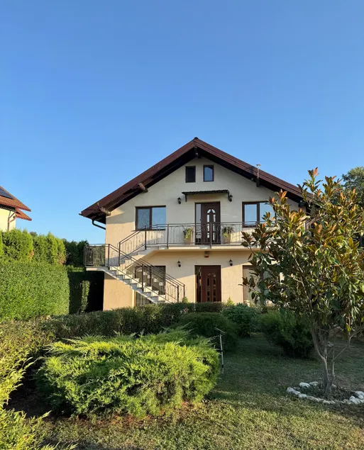 Casa Linda - Image 1