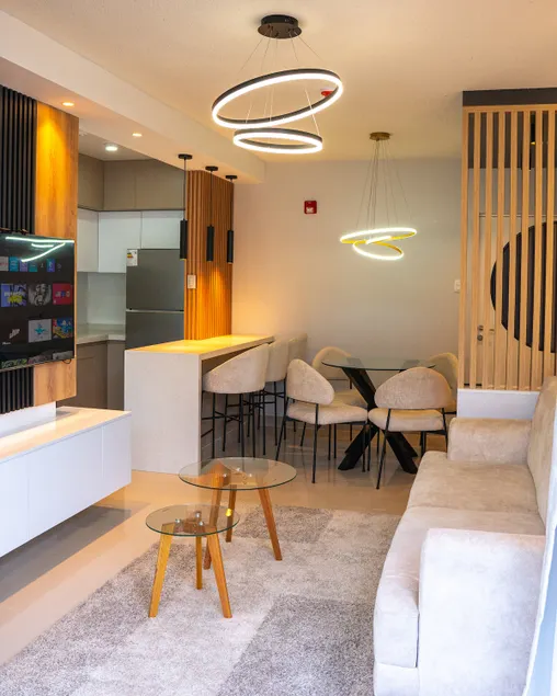 Luxury First Floor/Private Garden-VIP Condo - Image 1