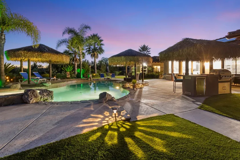 Fallbrook Villa Resort - Image 1