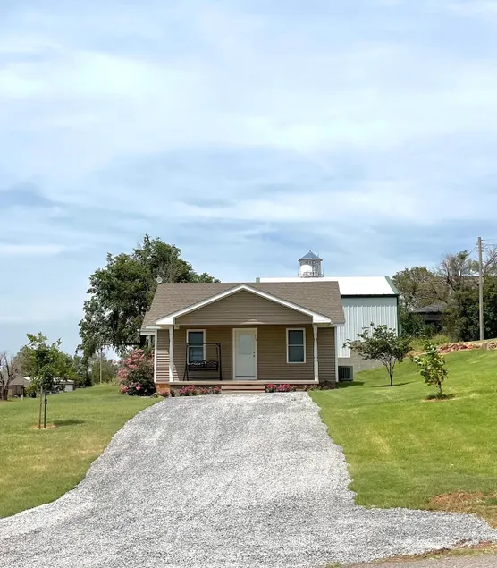 Hillside Cottage - Image 1