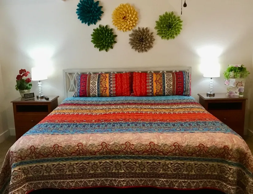 King Bed Entire Suite No Cleaning Fee Private Entrance - Image 1