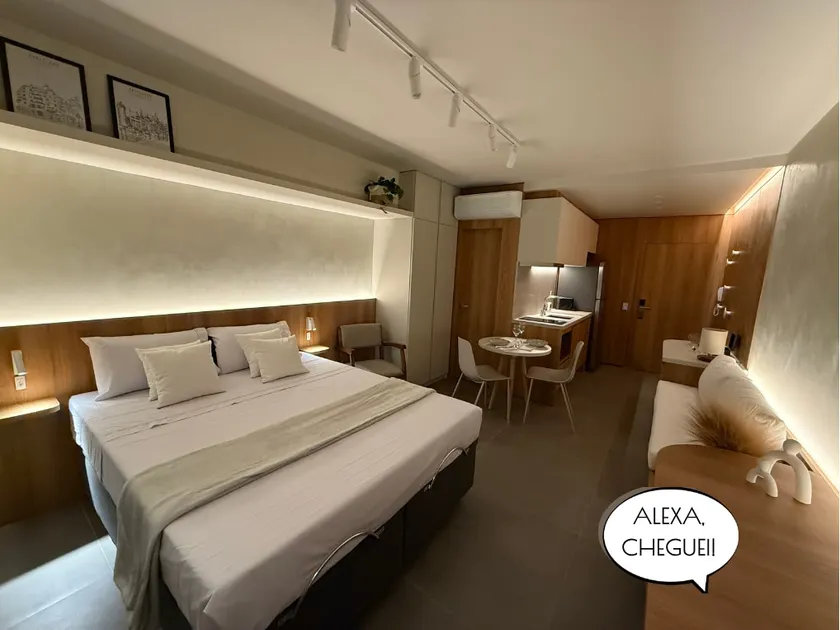 Luxury and Comfort | The best Studio in Porto Alegre - LIV1103 - Image 1