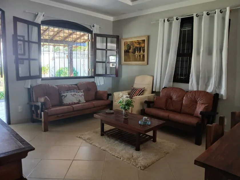 Great 3-bedroom house, pool, gourmet area. - Image 1