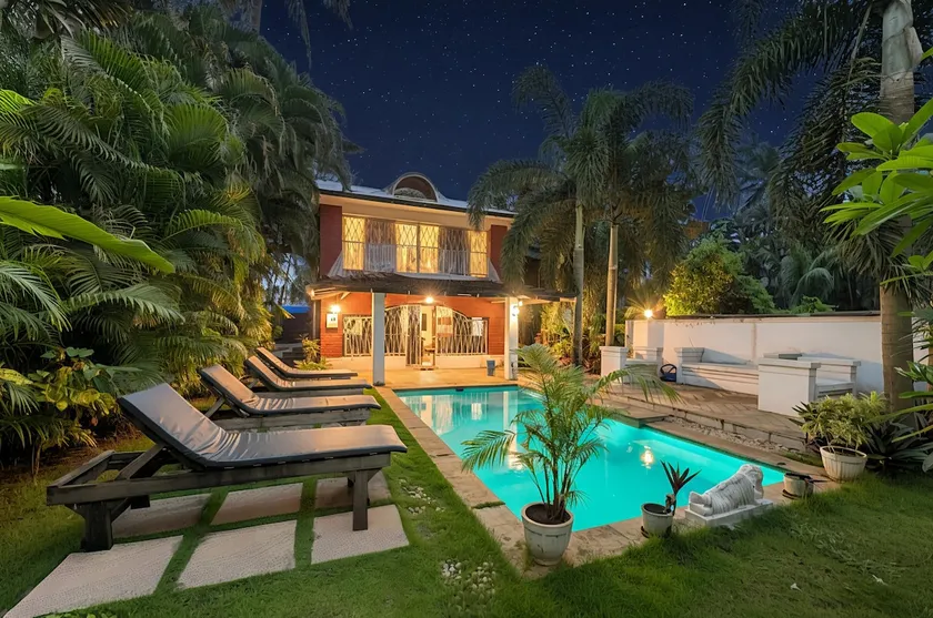3 BHK Private Pool Candolim Beach Villa |Superhost - Image 1