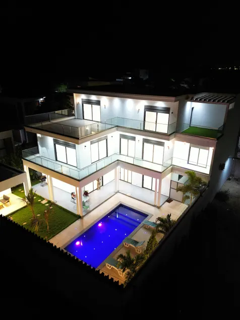 Teranga Blu - Image 1
