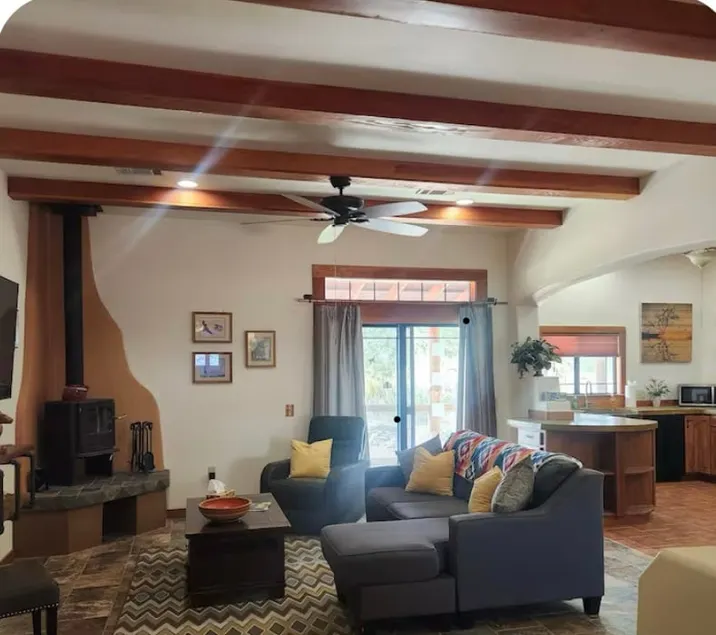 Dos Flores Hacienda - Image 1