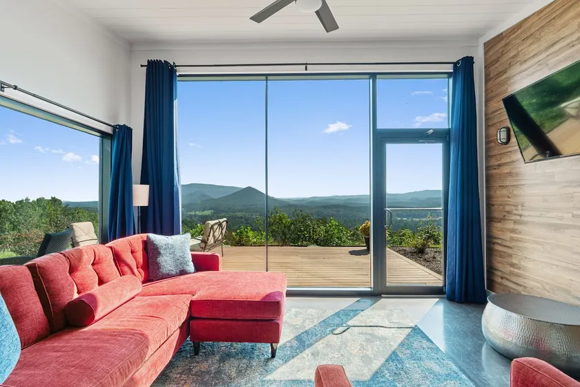 Great Mountain Get-Away - Image 1