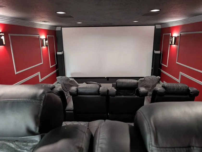 Apartment in Kaysville with Theater - Image 1