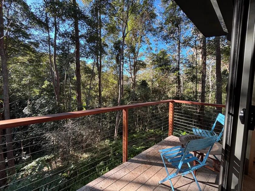 Tallgum Escape - Honeymoon Suite - Image 1