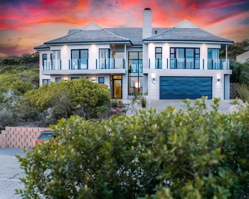 Freestanding Home/Pinnacle Point - Image 1