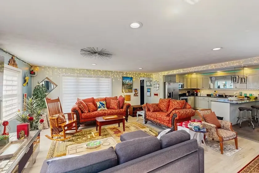Central Maine’s Premier Residence! - Image 1