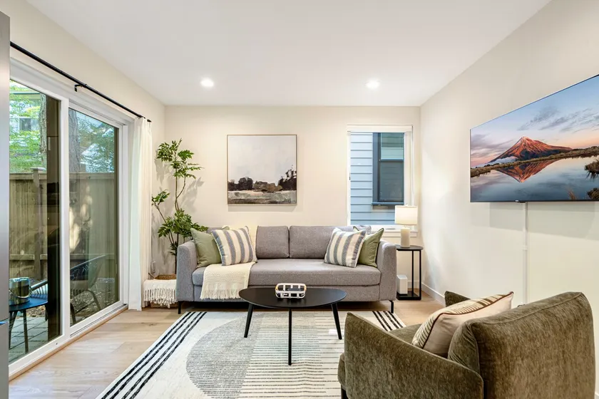 Modern Retreat |U-Village, Seattle Children's, UW - Image 1