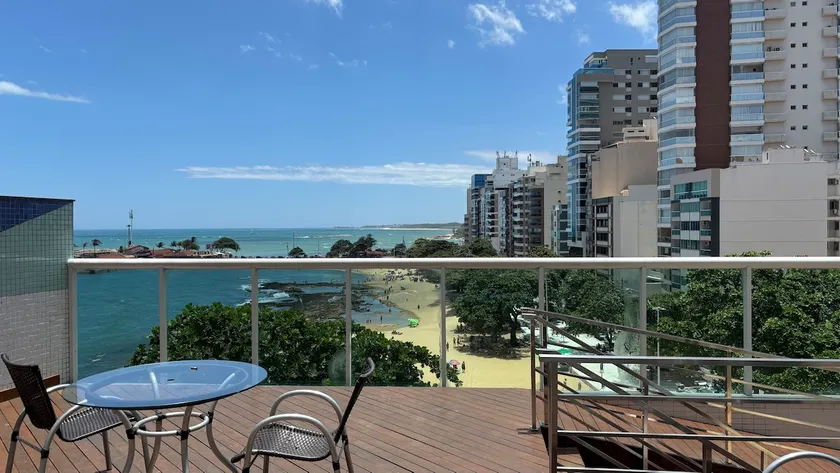 Acquamarine Piscina e Sauna na Praia das Castanheiras - Image 1