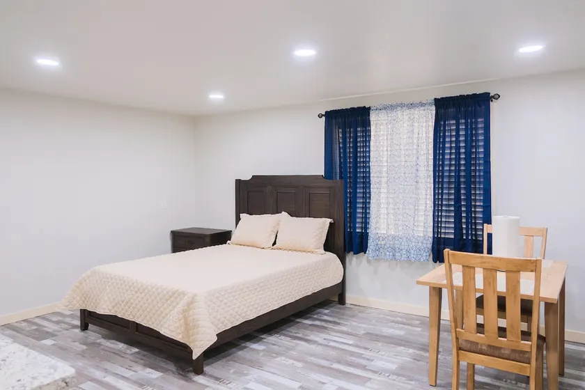 Downtown Studio Apartment in McAlester - Image 1