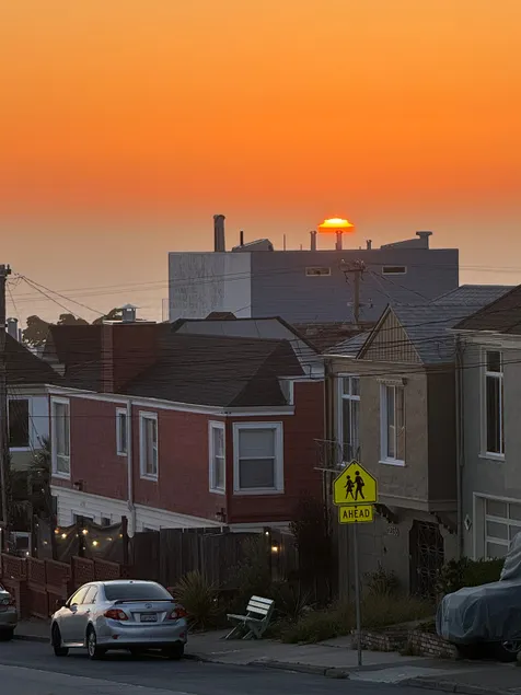 Golden Hour Escape | 4BR House nr Beach & GG Park - Image 1