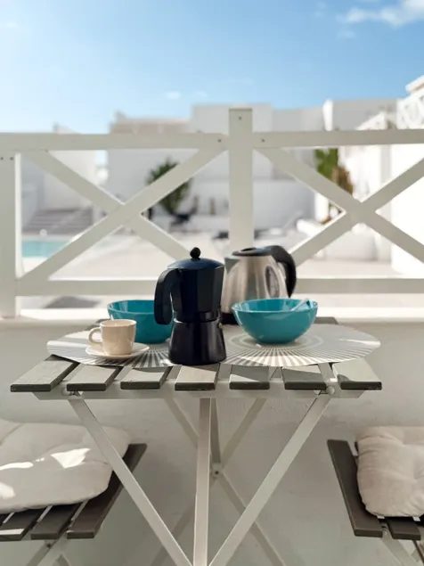 Flower Beach Suite 25 - Image 1