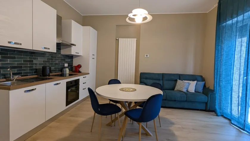 Renovated two-room apartment in Como - CASA ZITA - Image 1