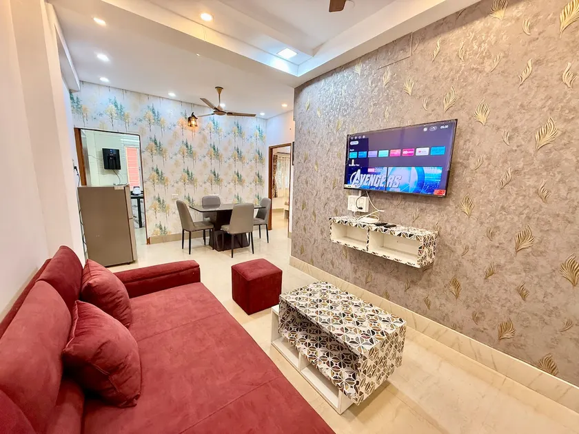 Splendid 2BHK near Biswa Bangla Exhibition Centre - Image 1