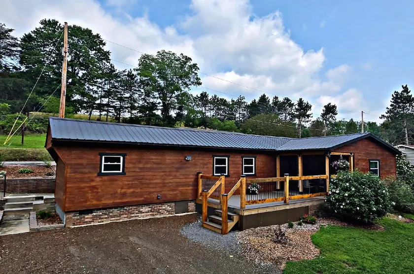 Newly Renovated Home close to Juniata & Penn State - Image 1