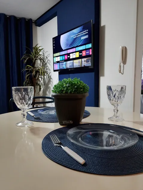Studio apartment in the Pierbal Building - Image 1