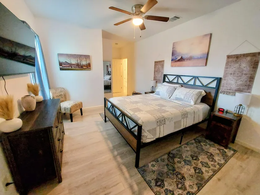 3BR•Private Bath Suites•GameRoom•Casino Nearby - Image 1