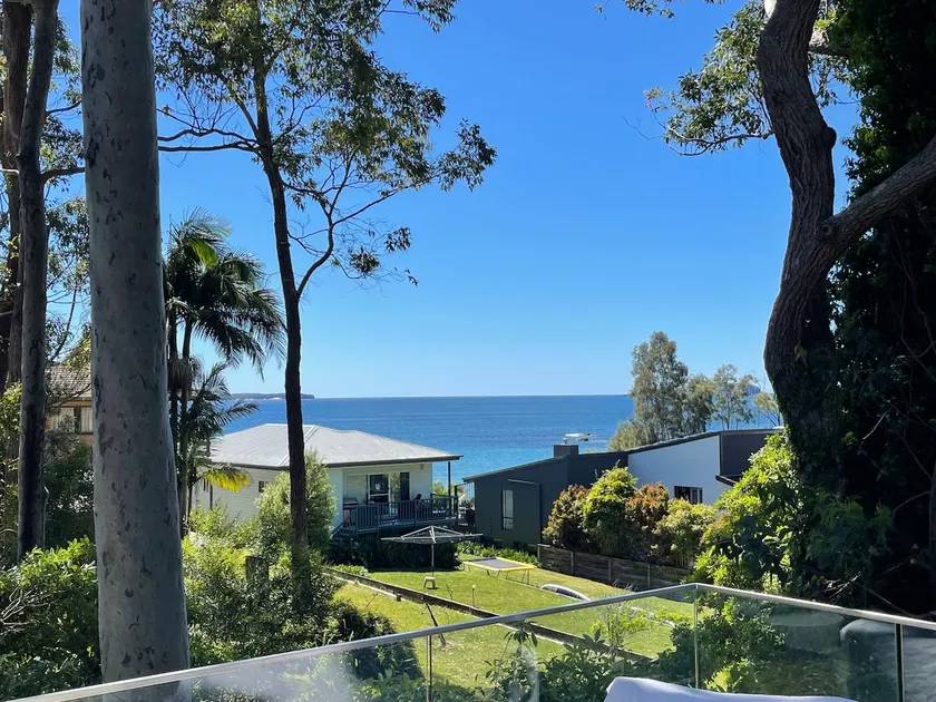 High View Haven, Surf Beach - Image 1