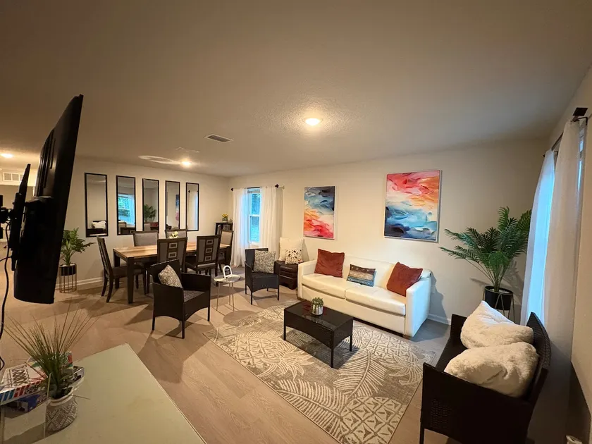 Nest&Rest3/2PeacefulNaturalSetting/Everbankstadium - Image 1